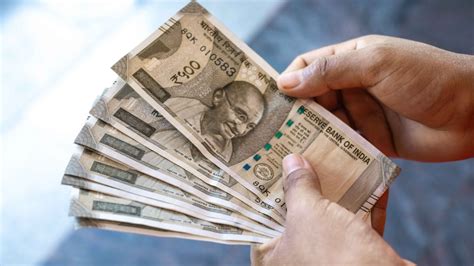 22.9k dollars in rupees